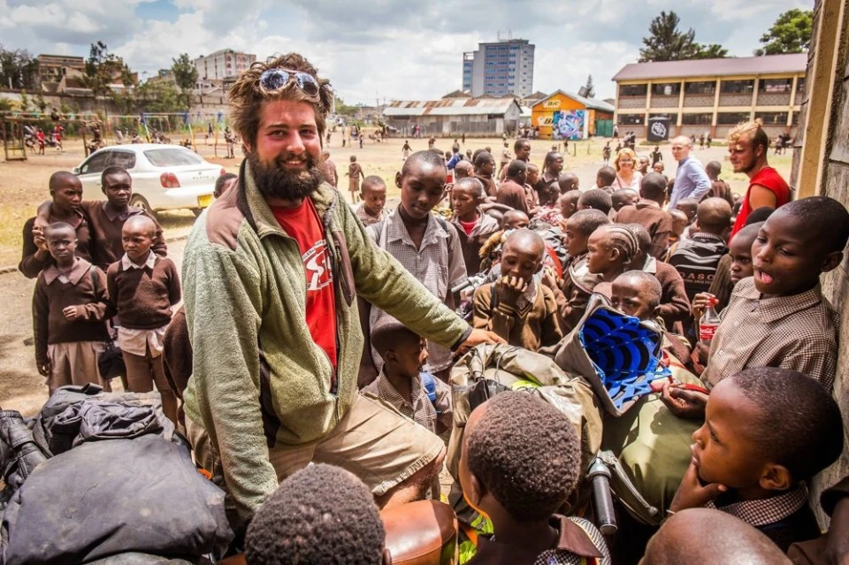 Reis door Afrika op pioniers