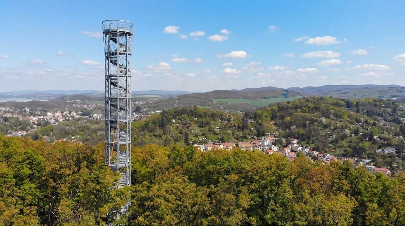 Uitkijktoren Holedná